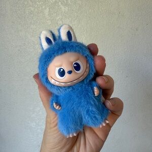 Labubu Pin For Love “O”